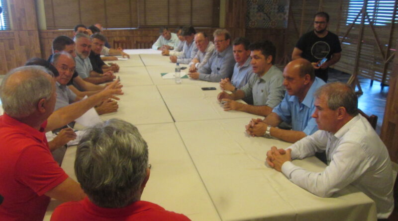 Grupo teve reunião antes da audiência